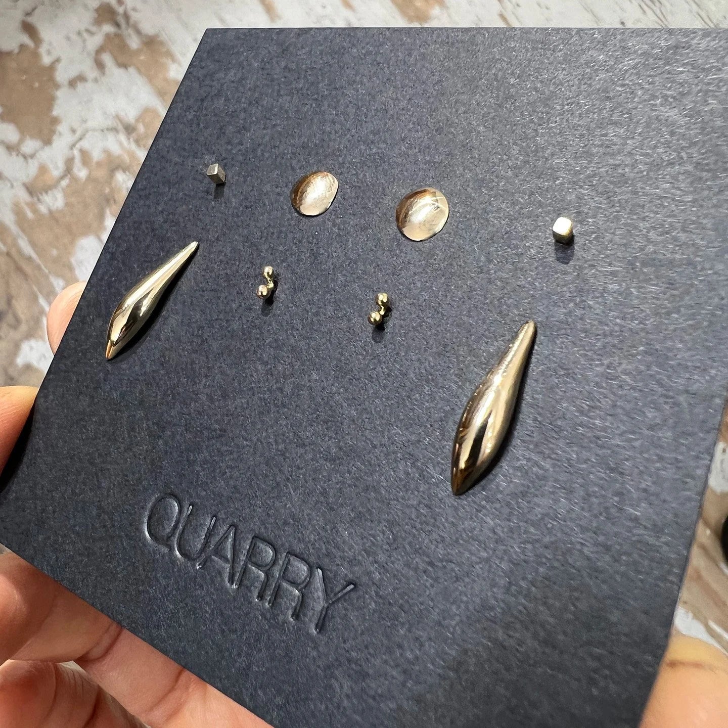 Lor Single Lean Earring