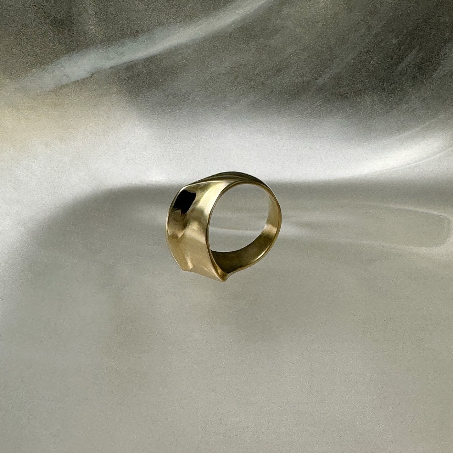 Wall Ring