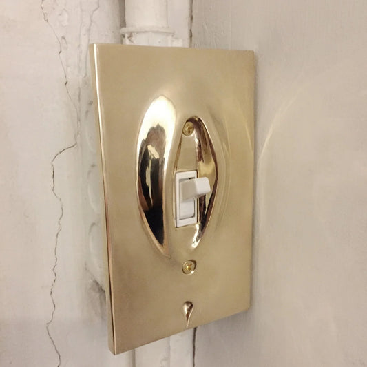 Clitch Light Switch Plate