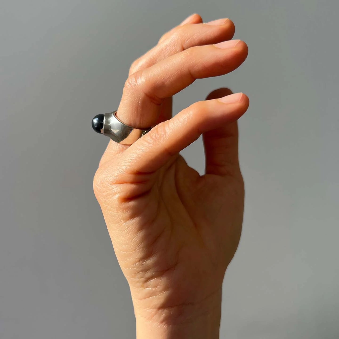 Cravic Ring