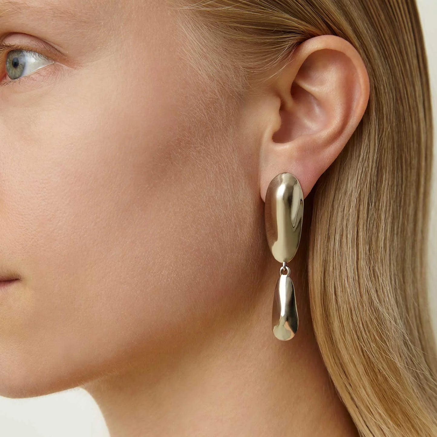 Duras Earring