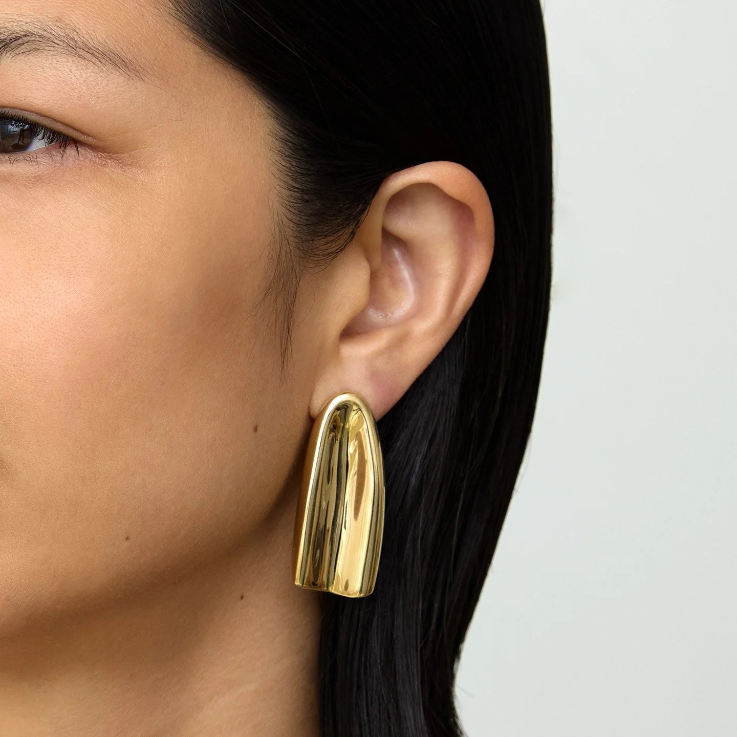 Olmi Earring