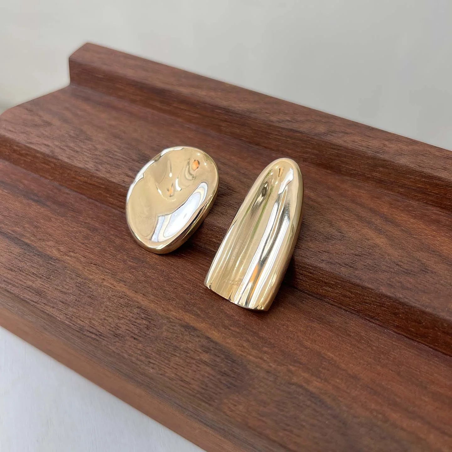 Olmi Earring