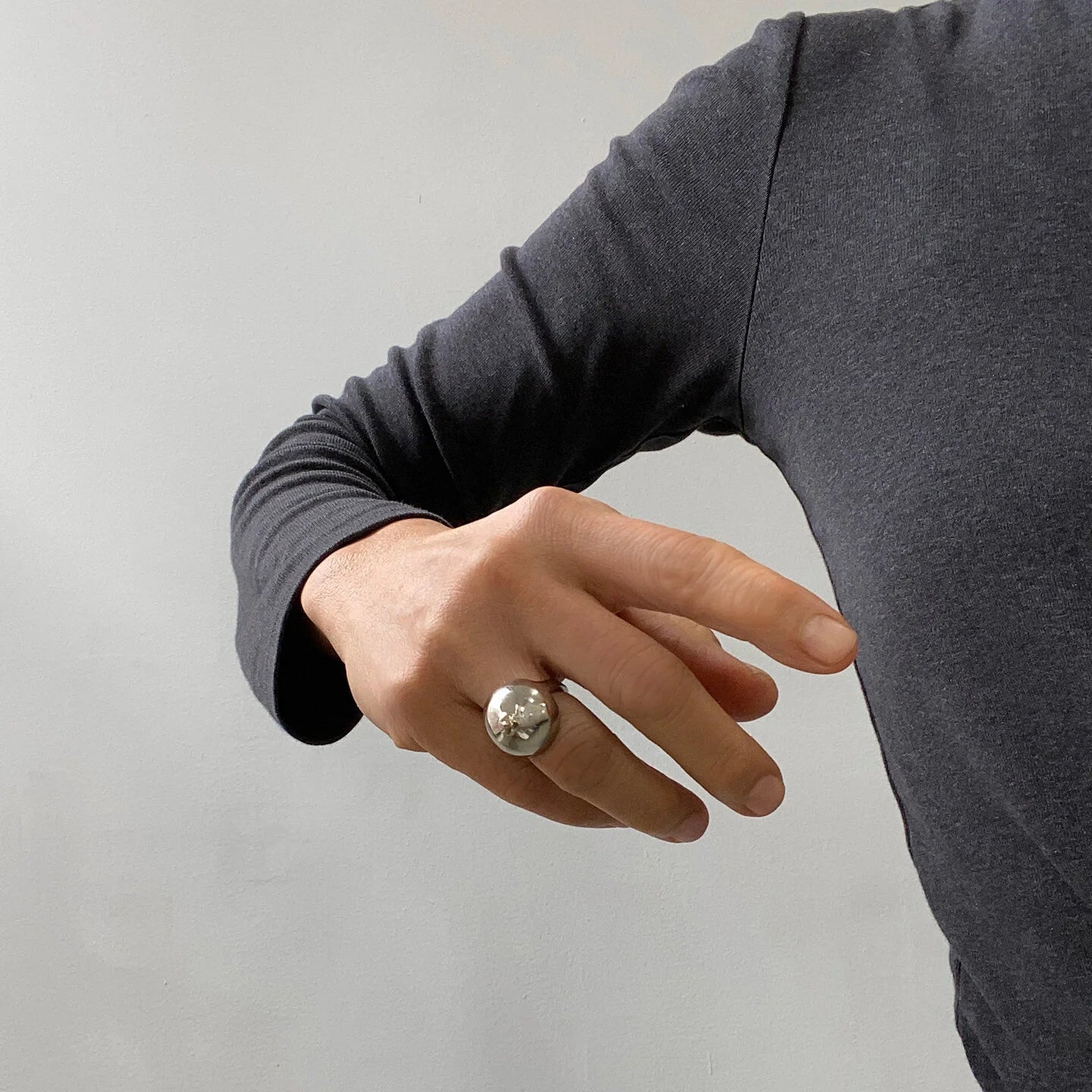 Opis Ring