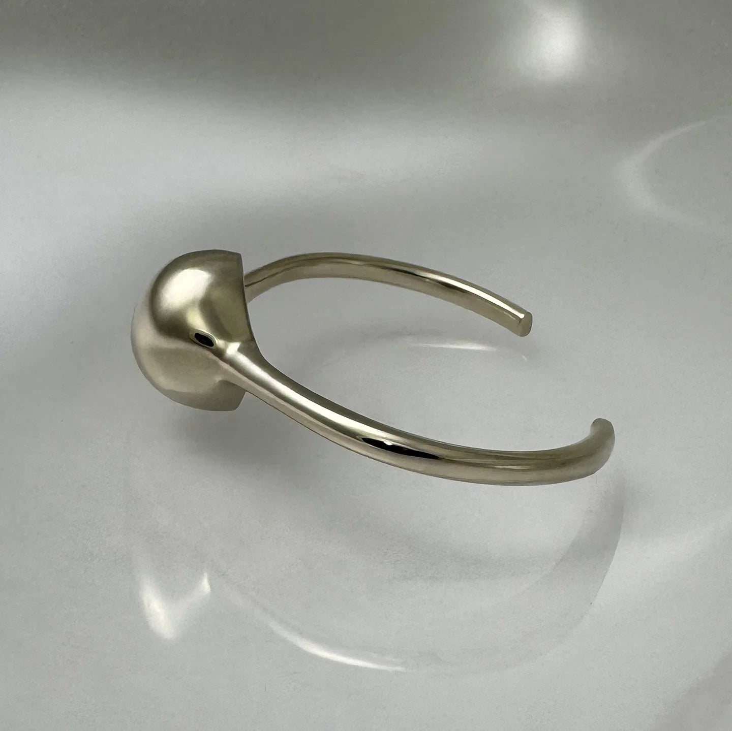 Single Opis Cuff