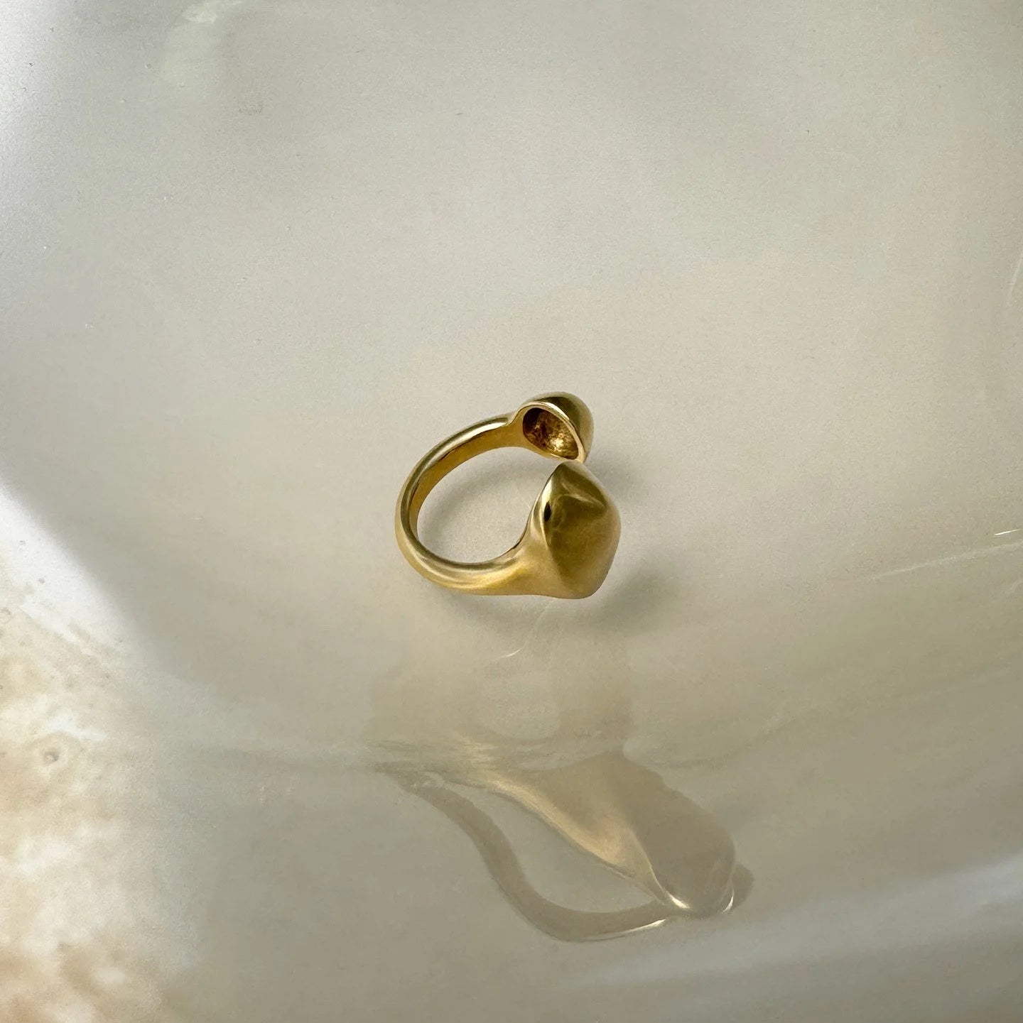 Adron Ring
