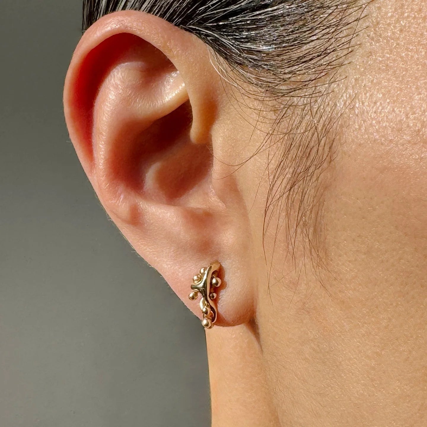 Lai Earring-Bump Cluster